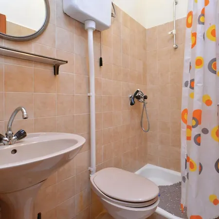 Lovely In With Kitchenette