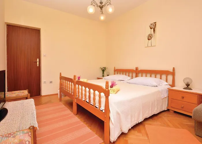 08 Apartament Jelsa (Hvar)