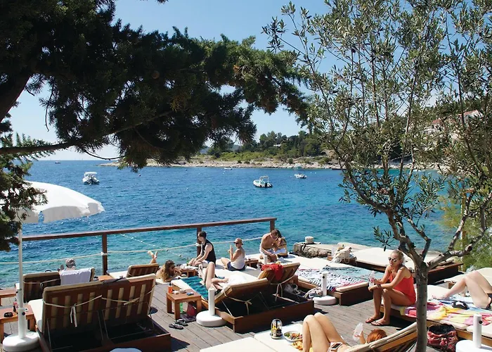 08 * Jelsa (Hvar)